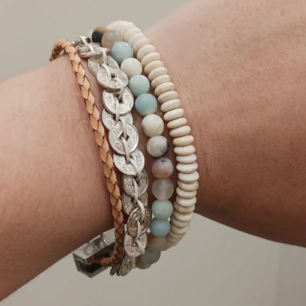 Elegant Multi-Strand Gemstone Bracelet - Picture 5 of 9